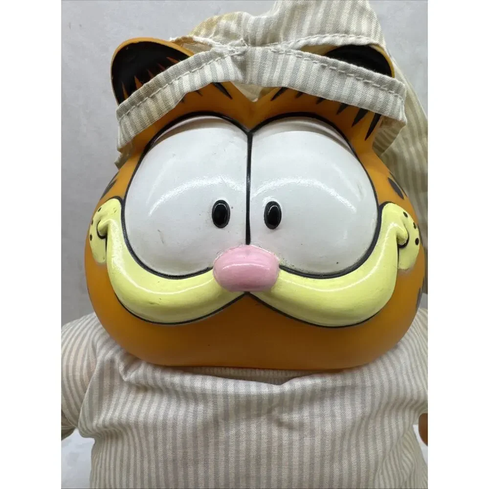 SUPER RARE!!! Goodnight Garfield Collector Item Vintage Works Rubber Face Plush